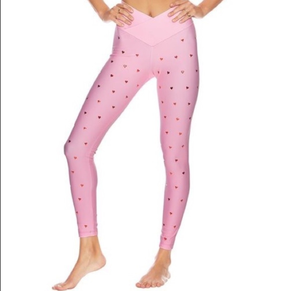 Beach Riot Dottie Legging Heart